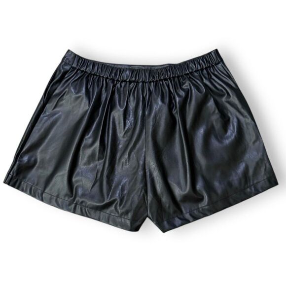 HEYSON High Waist Faux Leather Black Shorts, NWT! Size 1XL - Picture 2 of 6